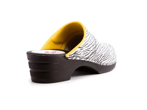 Moofs Zebra